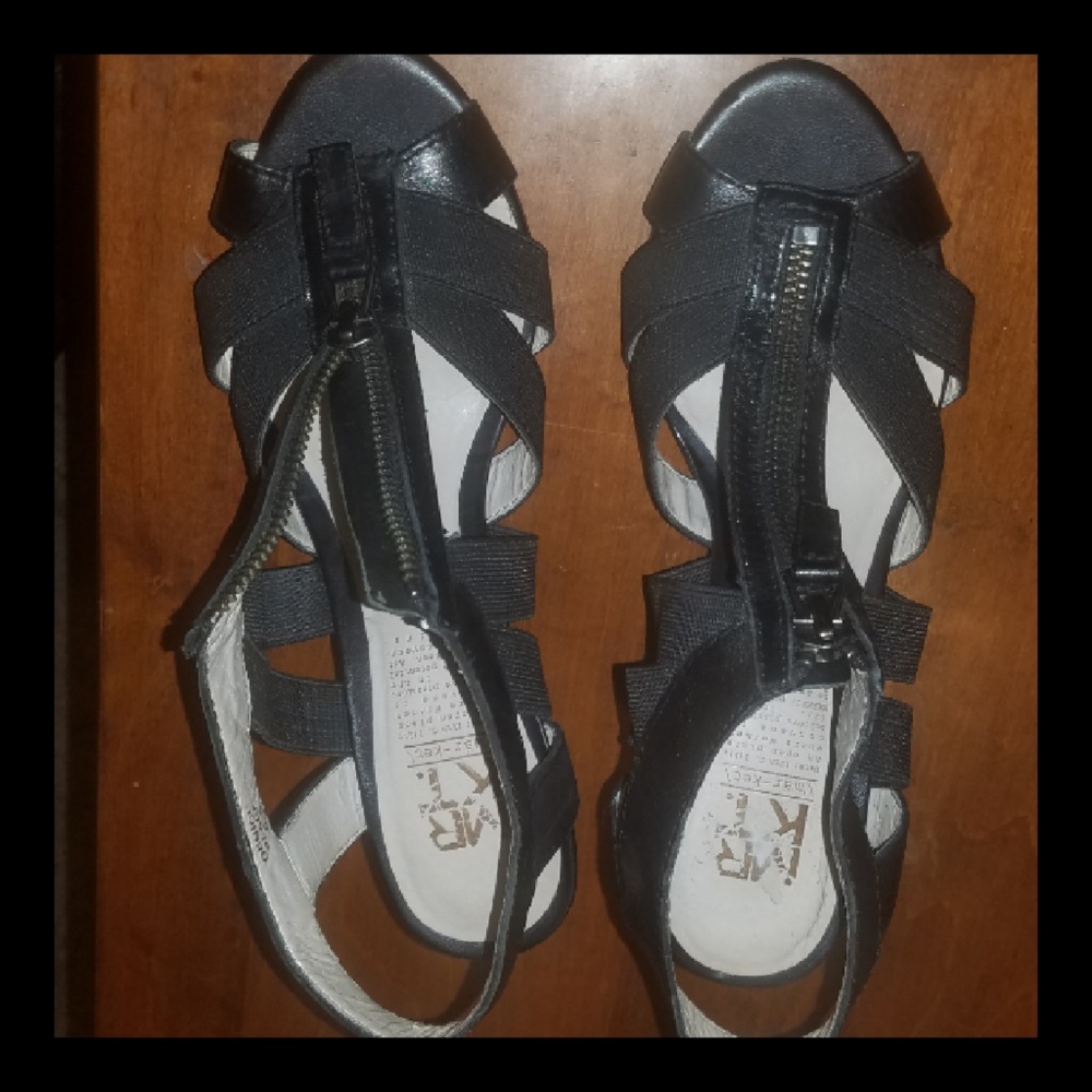 MRKT shoe